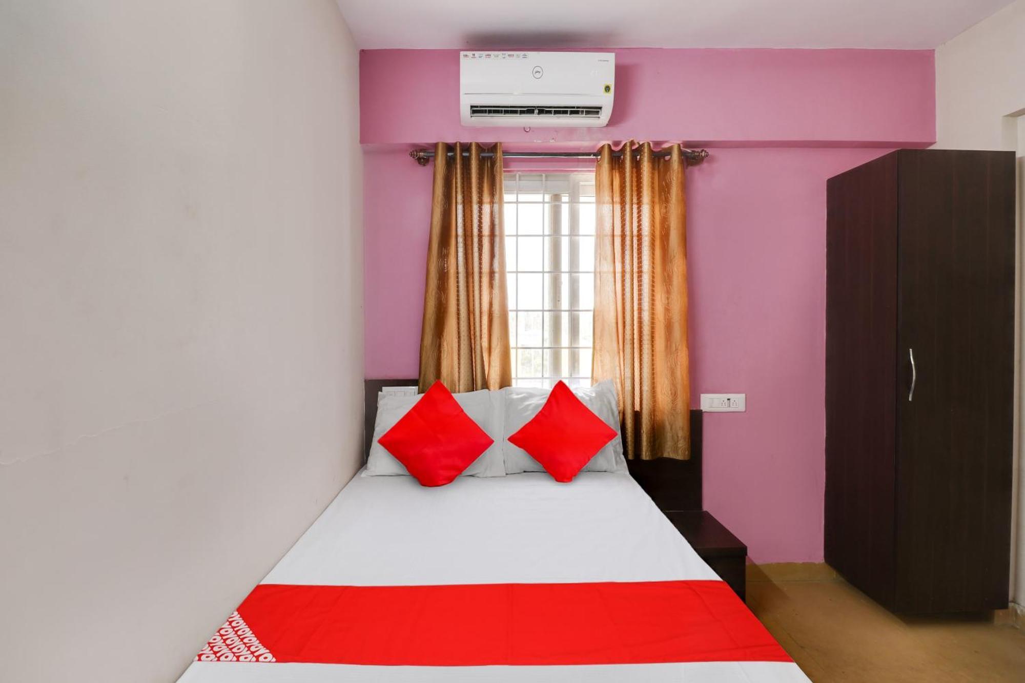 فندق Oyo Flagship Gayathri Lodging & Boarding بنغالور المظهر الخارجي الصورة